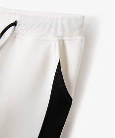 pantalon de jogging avec bandes contrastantes garcon blanc pantalonsJ962301_2