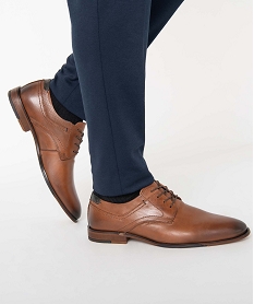 GEMO Derbies homme dessus et intérieur cuir avec col perforé marron vif