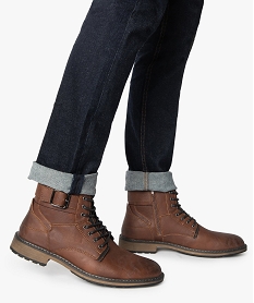 boots homme unis zippes avec lacets et boucle decorative orangeU014001_1