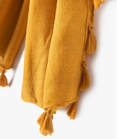 foulard femme uni en maille texturee et finitions pompons jaune standard autres accessoiresU041401_2
