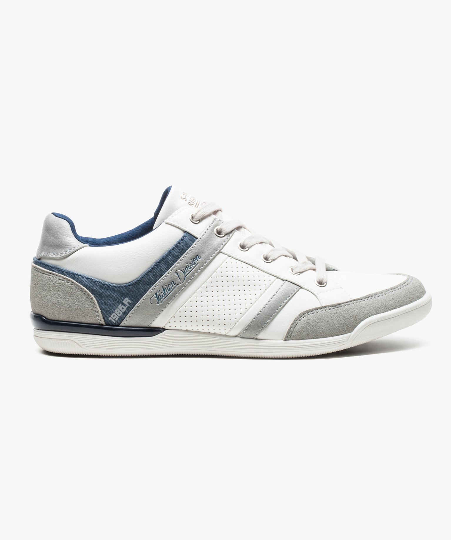 Gemo tennis on sale
