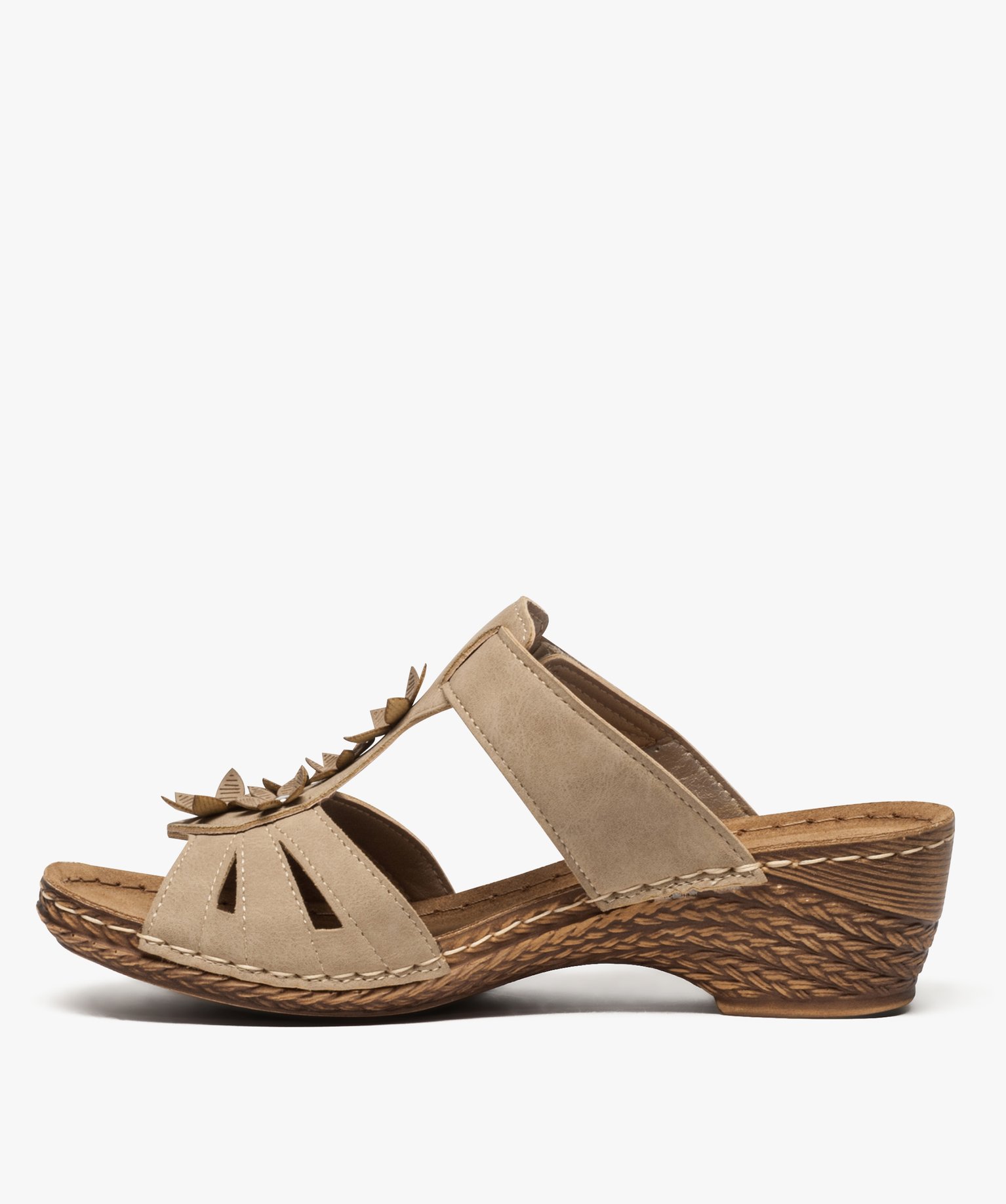 Gémo Chaussures Femmes En Solde Gemo chaussures mules femme confort avec fleurs en relief et bride a scratch beige femme | GÉMO