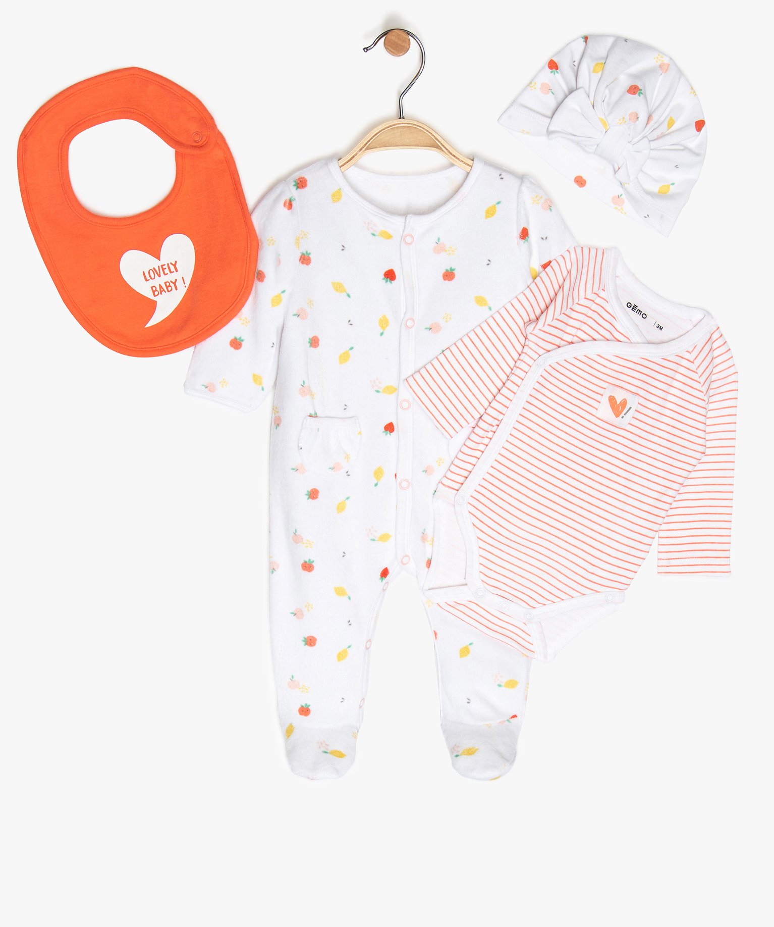 Gemo Naissance Ensemble Bebe Fille 4 Pieces Pyjama Body Bavoir Bonnet Multicolore Bebe Gemo Gemo Naissance Ensemble Bebe Fille 4 Pieces Pyjama Body Bavoir Bonnet Multicolore Bebe Gemo