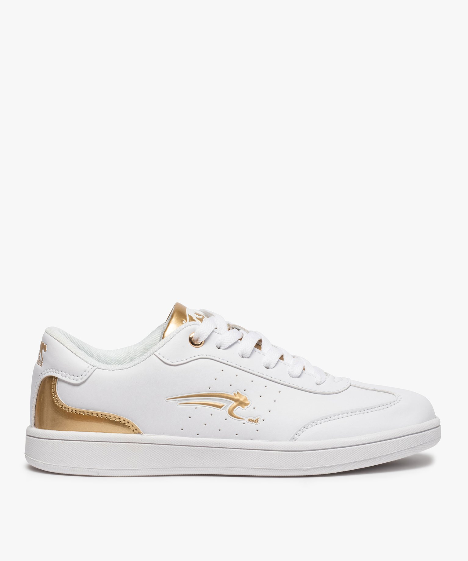 Gemo chaussures tennis femme a lacets avec details metallises airness blanc standard baskets et tennis femme GEMO